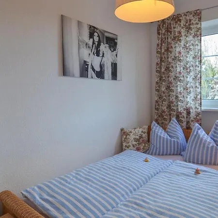 2 Bedroom Lovely In * 柏林