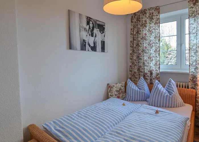 2 Bedroom Lovely In * Berlin