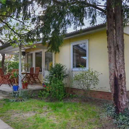 2 Bedroom Lovely In Prázdninový dům *