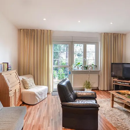 Holiday home 2 Bedroom Lovely In Berlin